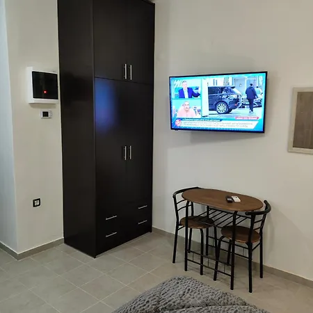 Gm 7 Kentro στην καρδιά της πόλης Appartement Larissa